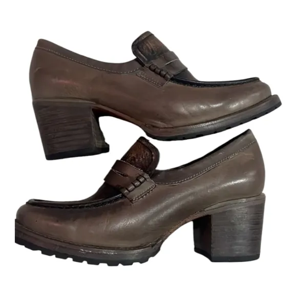 Freebird Bristol Brown &amp; Black Loafers Women's size 10