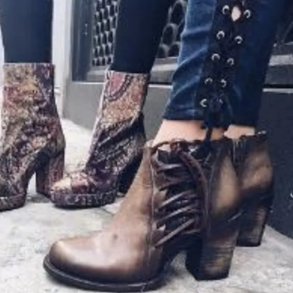 FreeBird BROOK Ankle Boots size 10