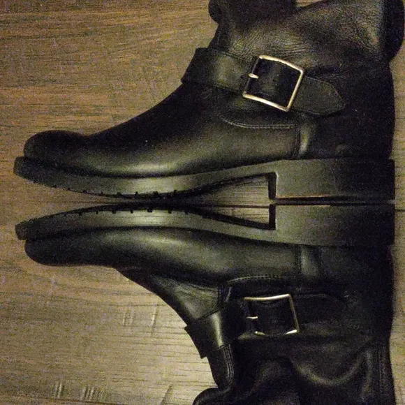 FRYE &quot;Natalie Engineer&quot; Black Leather Short Boots
