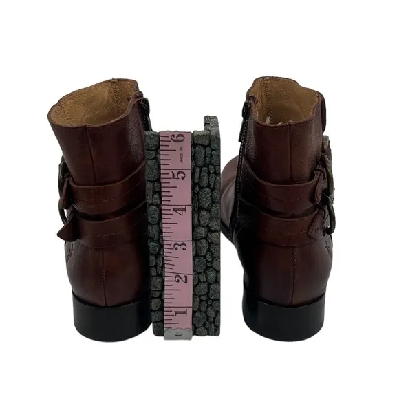 Frye Brown Molly D Ring Buckle Ankle Boots Size 8 1/2 Women's