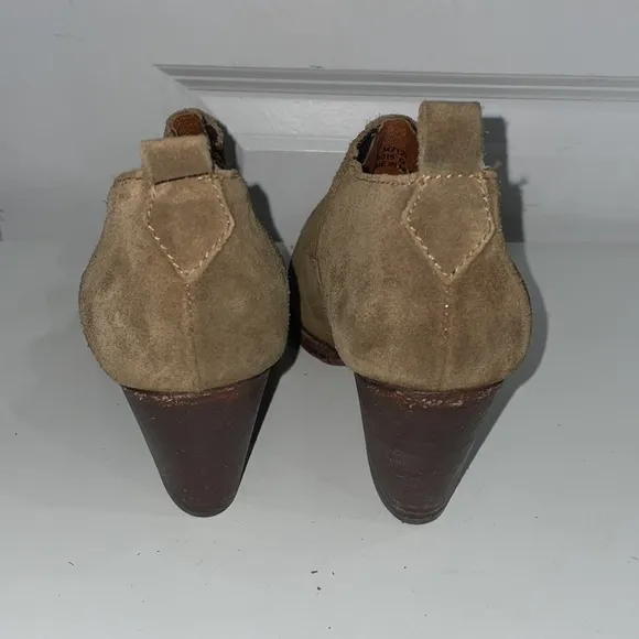 Frye Ilana Women’s Short Leather Suede Ankle Boots size 7 Western