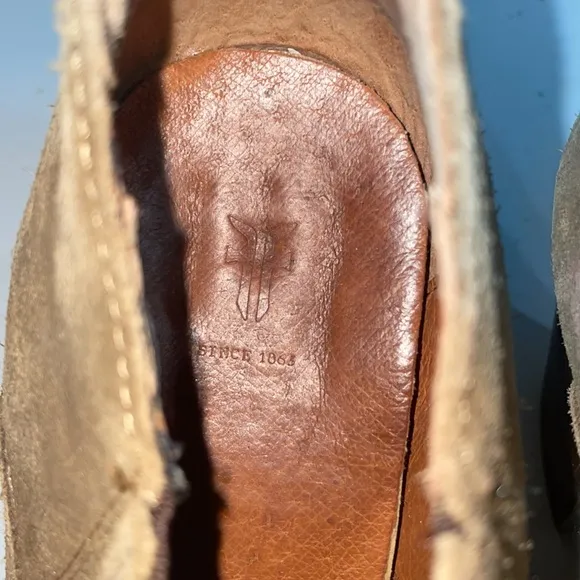 Frye Ilana Women’s Short Leather Suede Ankle Boots size 7 Western