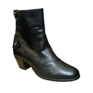 FRYE Jackie Back Zip Short Boots in Black Leather Size 9