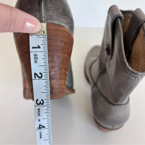 Frye Jackie Button Short Booties in Ice Washed Antique 11B