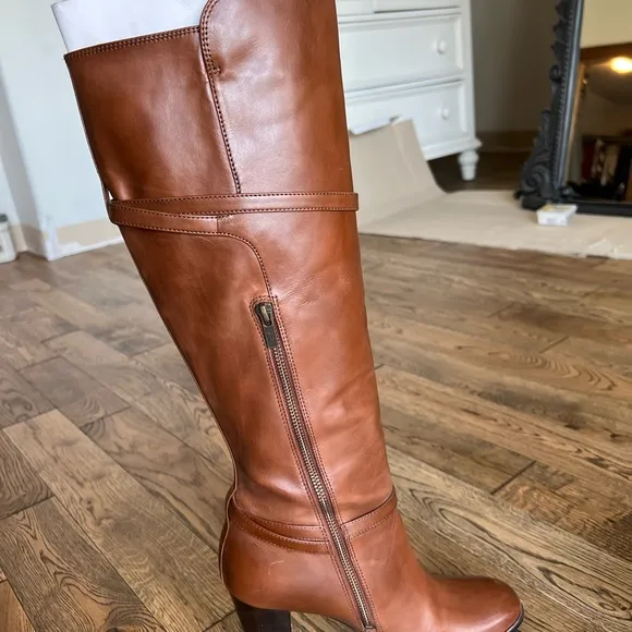 Frye Laurie tall cognac boots