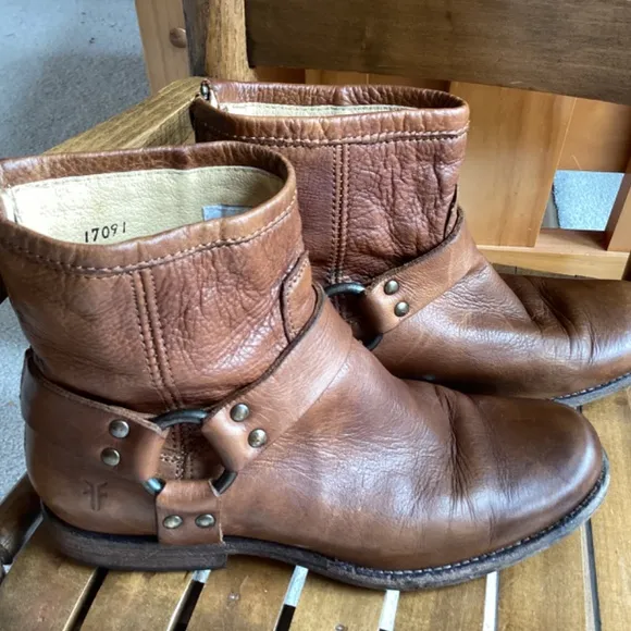 Frye Leather Short Boots