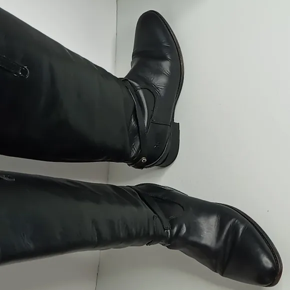 Frye- Linsey Plate  76976 -knee High Riding Boots Black Leather 8.5B