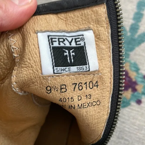 Frye Lynn Buckle Ankle boots