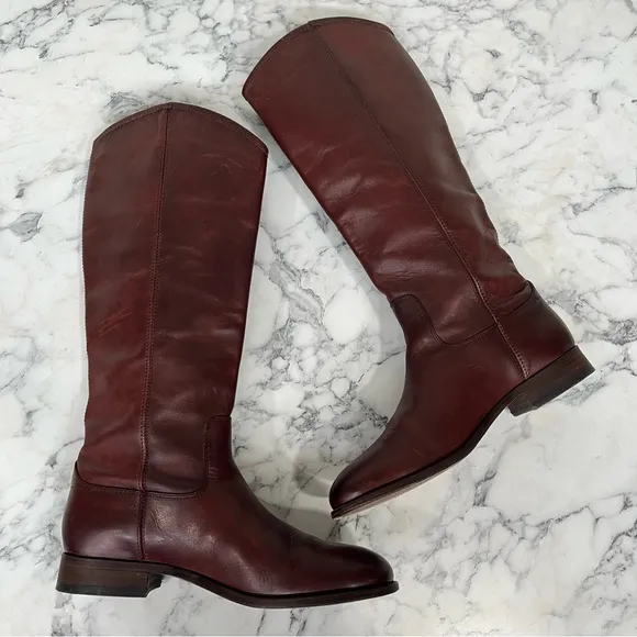 Frye Melissa Button II Leather Boots in Redwood Pull On Style 7.5
