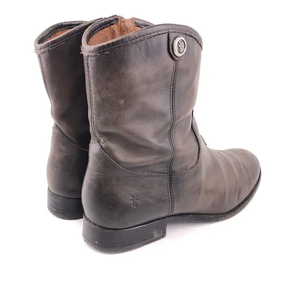 Frye Melissa Button Short Ankle Boots 9.5B