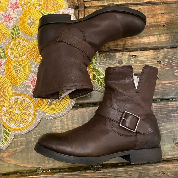 Frye Natalie Engineer Short Women’s Brown Leather Strap Engineer Boots