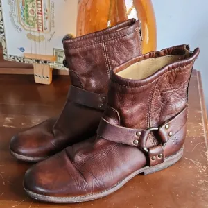 Frye Phillip Harness Boots with Zip Up Back 8b
