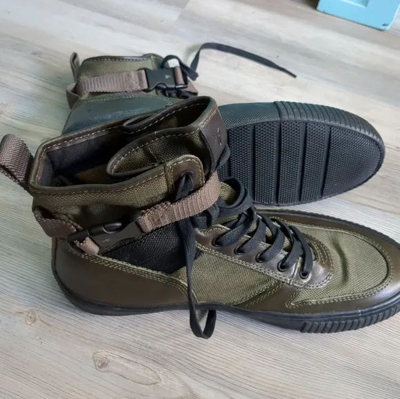 Frye Ryan Lug Hiker Canvas &amp;  Leather Hiking Boots Sneaker Lace Up Men’s 11