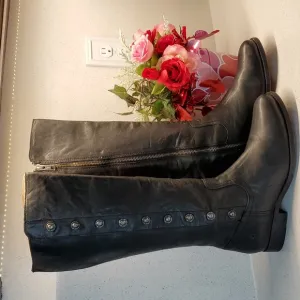 FRYE soft leather tall boots (sz 7B)