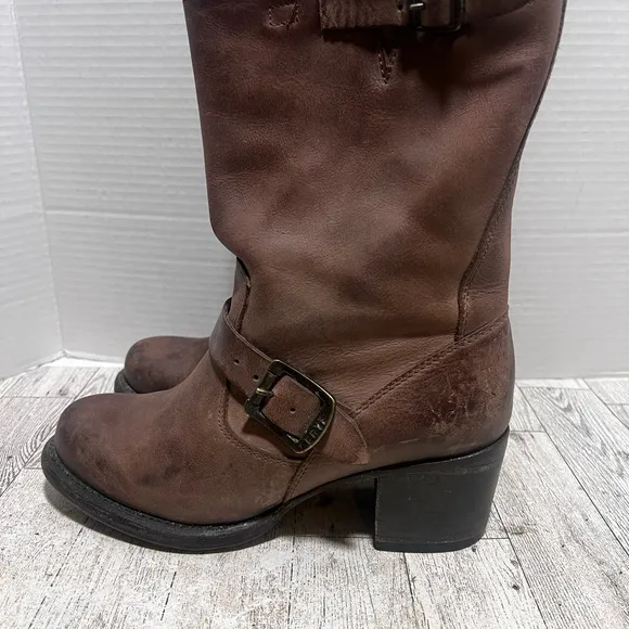Frye Vera Short Boots brown Full Grain Italian Leather  Women's 7B