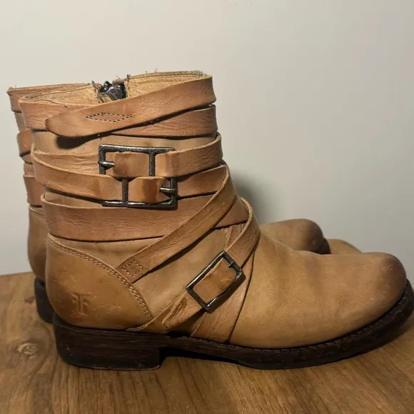FRYE Veronica booties short Strappy boots tan brown ankle boot womens 8.5 tan