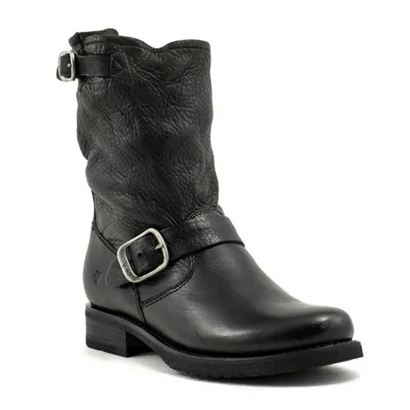 Frye Veronica Short Boot size 6