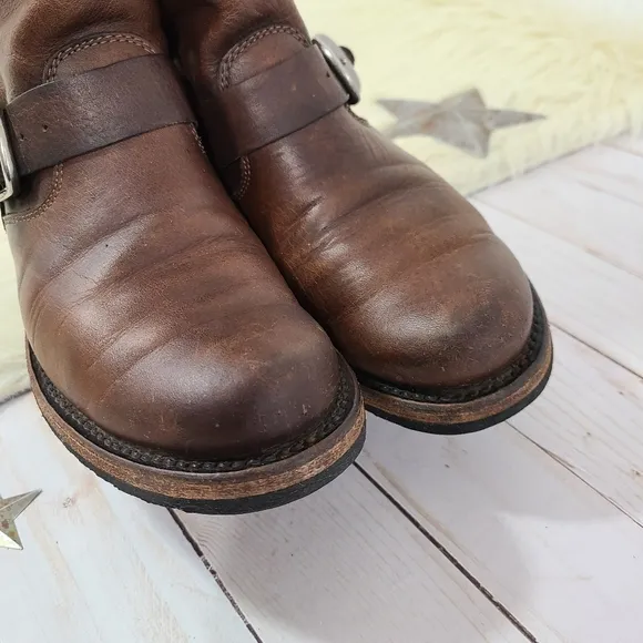 Frye Veronica short boots dark brown slouchy moto booties size 5.5