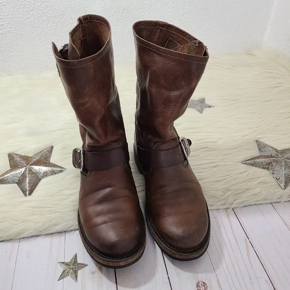 Frye Veronica short boots dark brown slouchy moto booties size 5.5