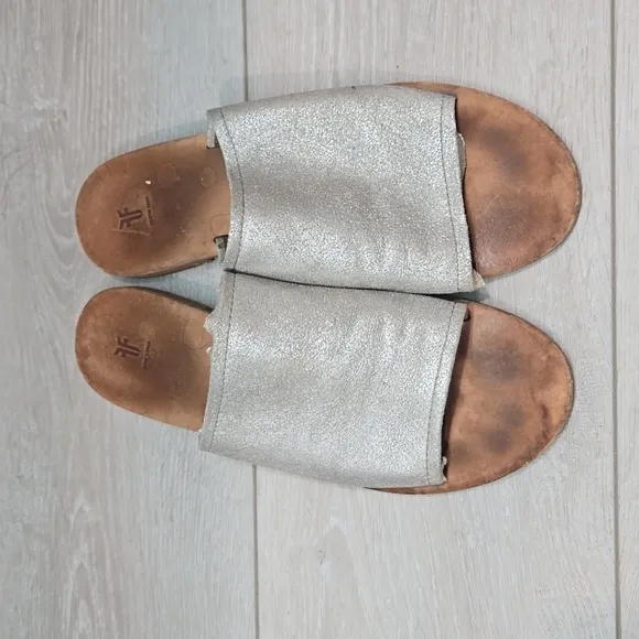 Frye Women Riley Comfort Leather Sandals slide Flats shoes sz 9.5M