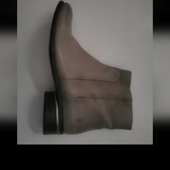 Frye women's ankle boots Grey Charlie Seam size 8B