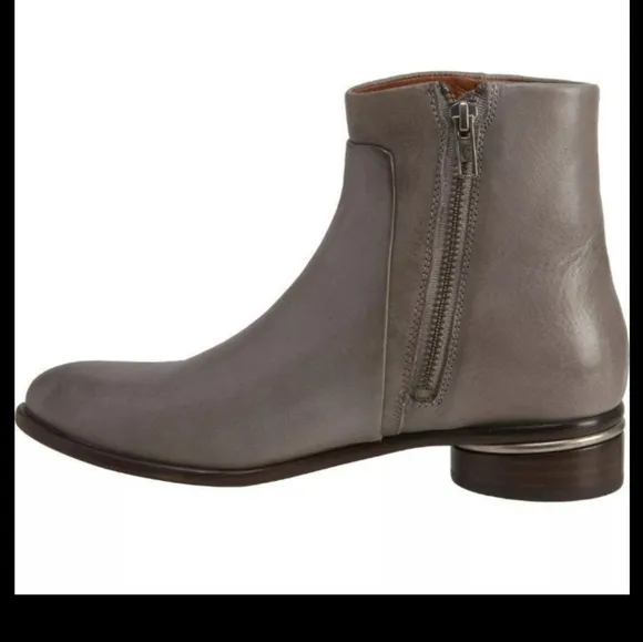 Frye women's ankle boots Grey Charlie Seam size 8B