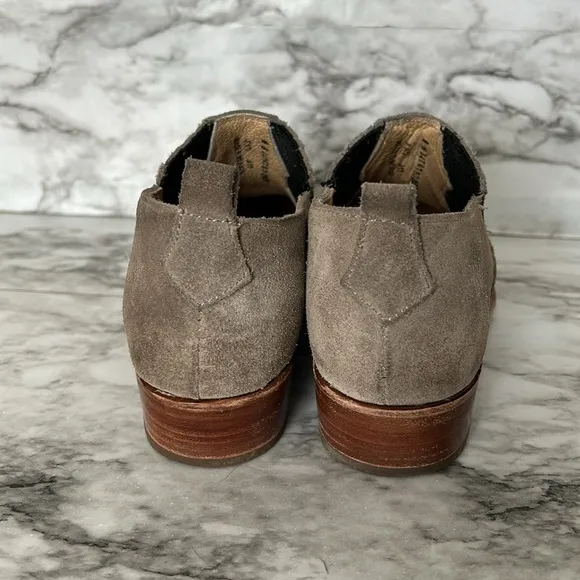 FRYE | women’s size 6 suede leather Billy Shootie made in Mexico western bootie