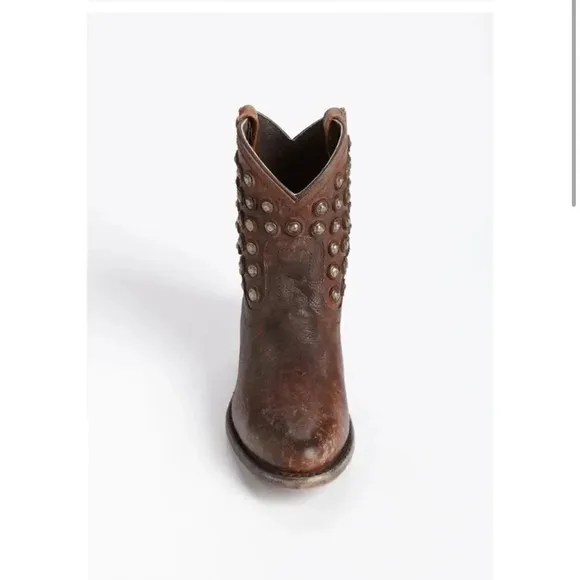 Frye Wyatt Distressed Brown Leather Studded Short Western Boots