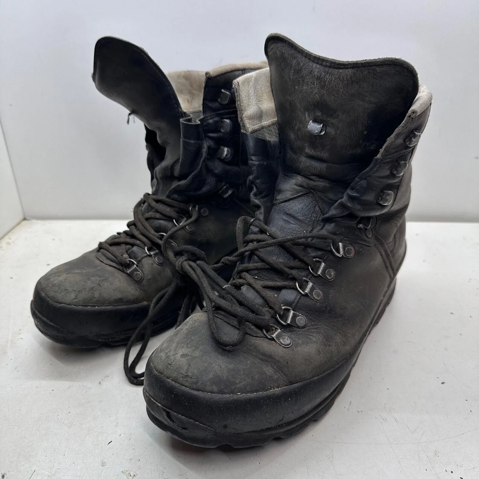 German Army Black Leather Army Heavy Duty Combat Boots HAIX Size EU 45 UK 10.5