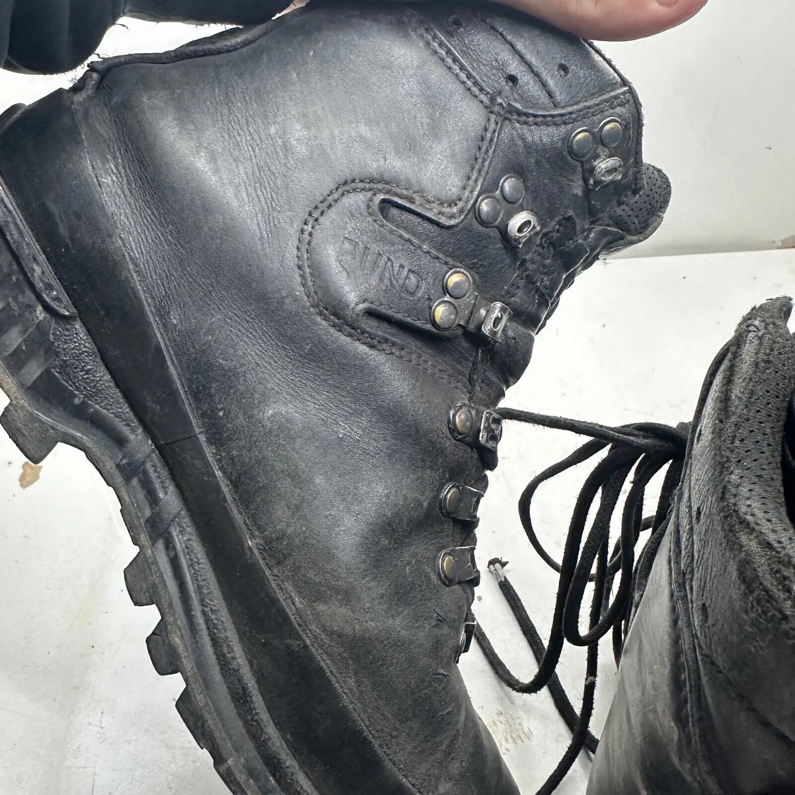 German Army Black Leather Army Heavy Duty Combat Boots Meindl Size EU 42 UK 8