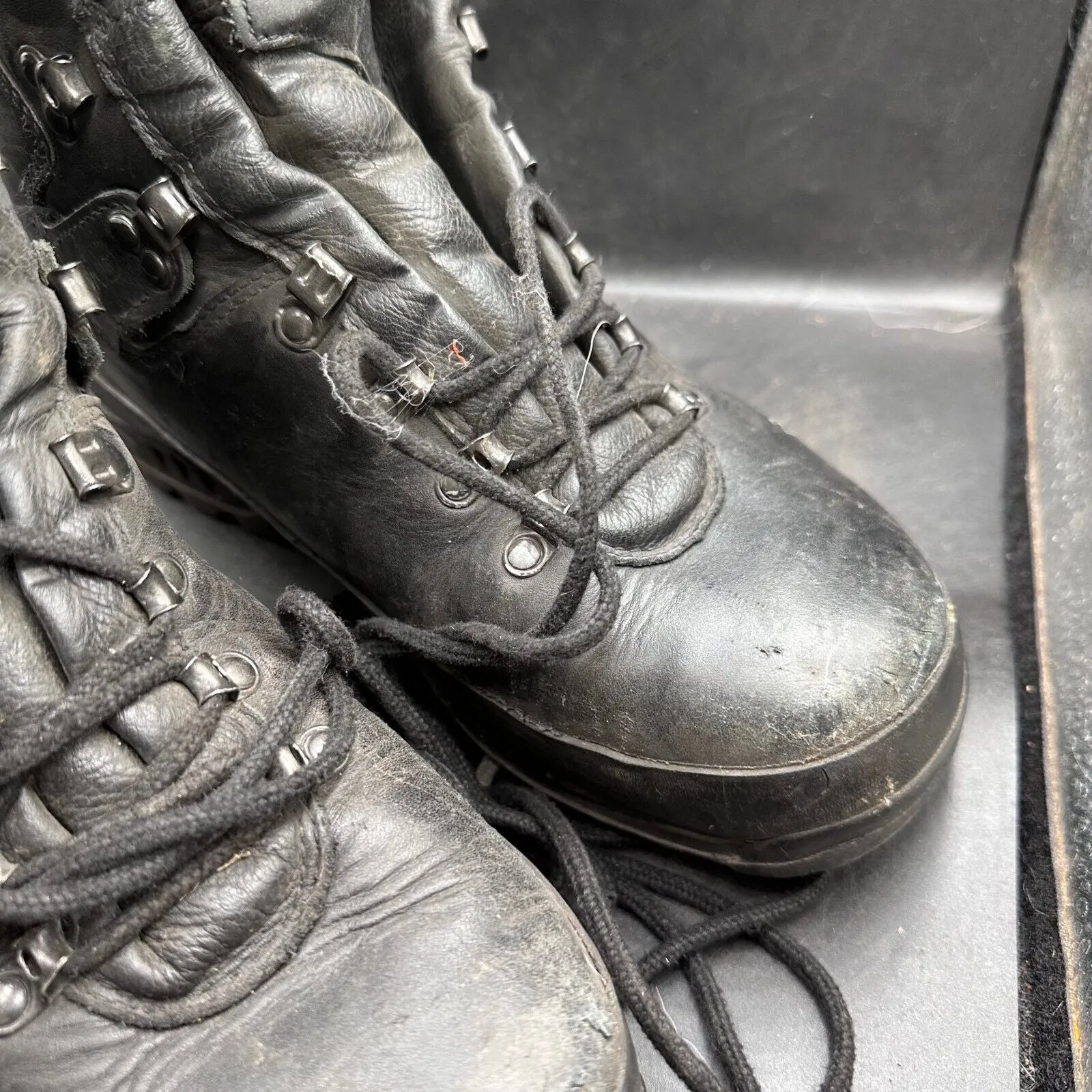 German Army Black Leather Army Heavy Duty Combat Boots Meindl Size EU 43 UK 9