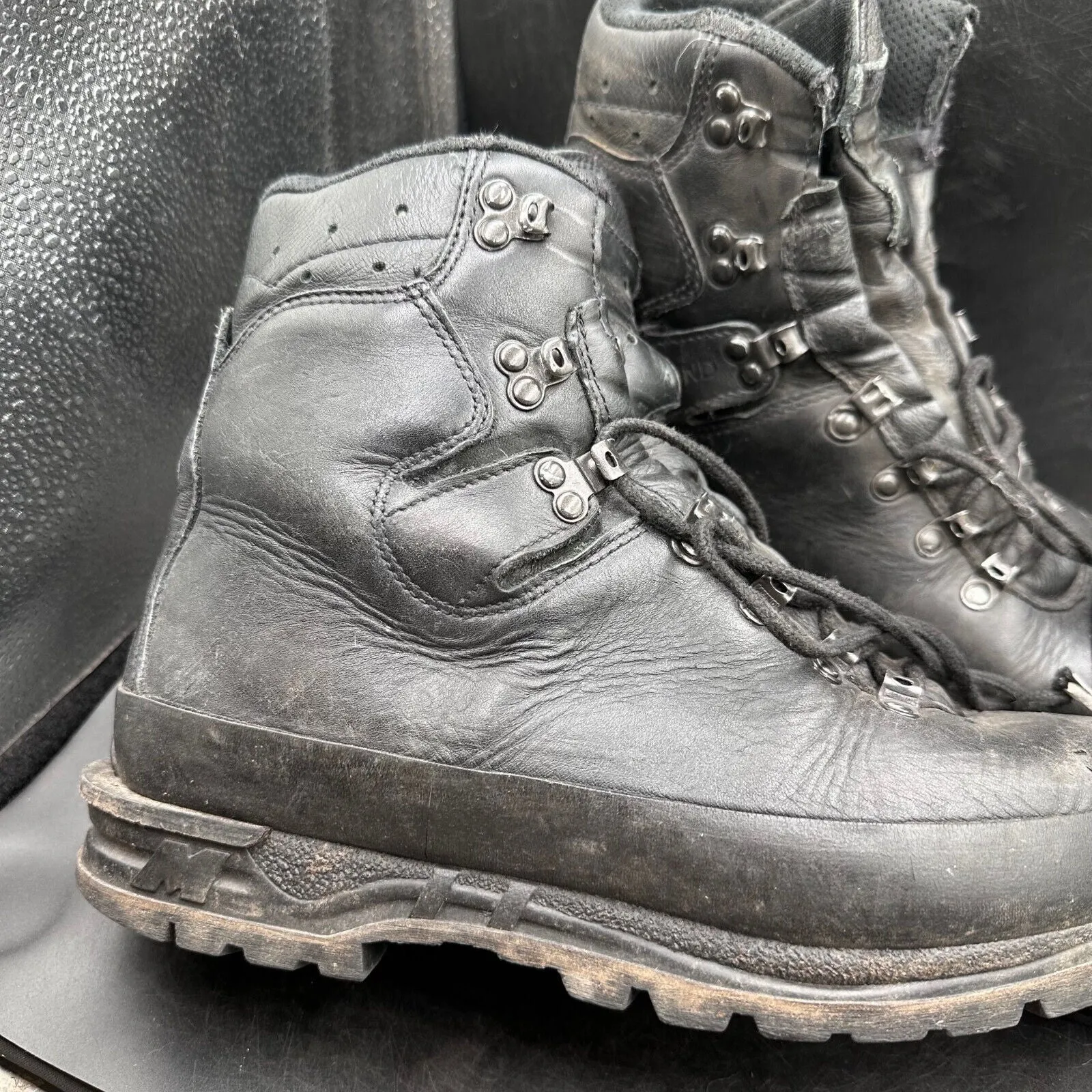 German Army Black Leather Army Heavy Duty Combat Boots Meindl Size EU 43 UK 9