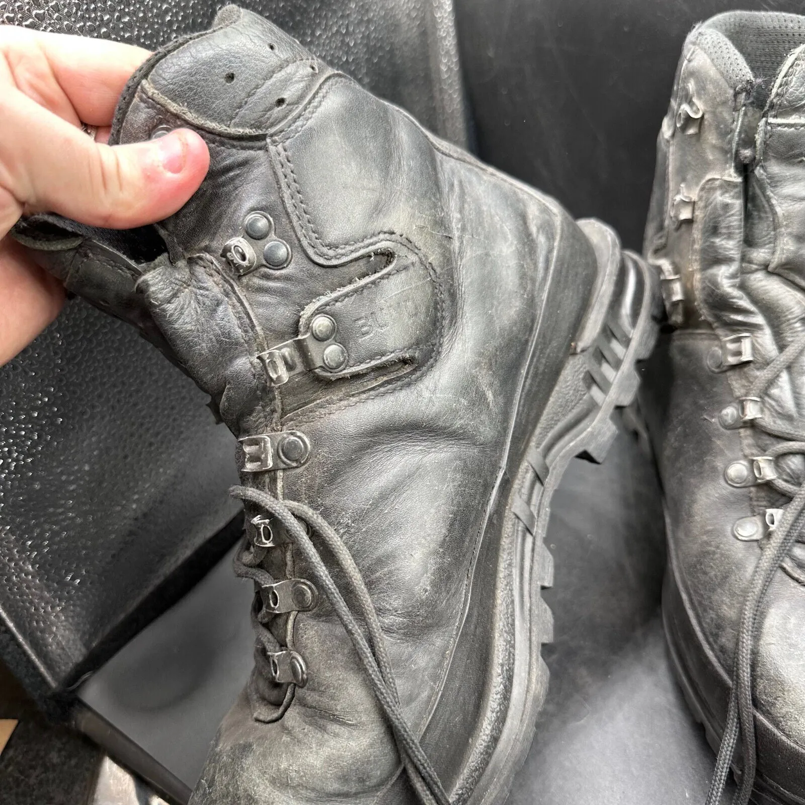 German Army Black Leather Army Heavy Duty Combat Boots Meindl Size EU 43 UK 9