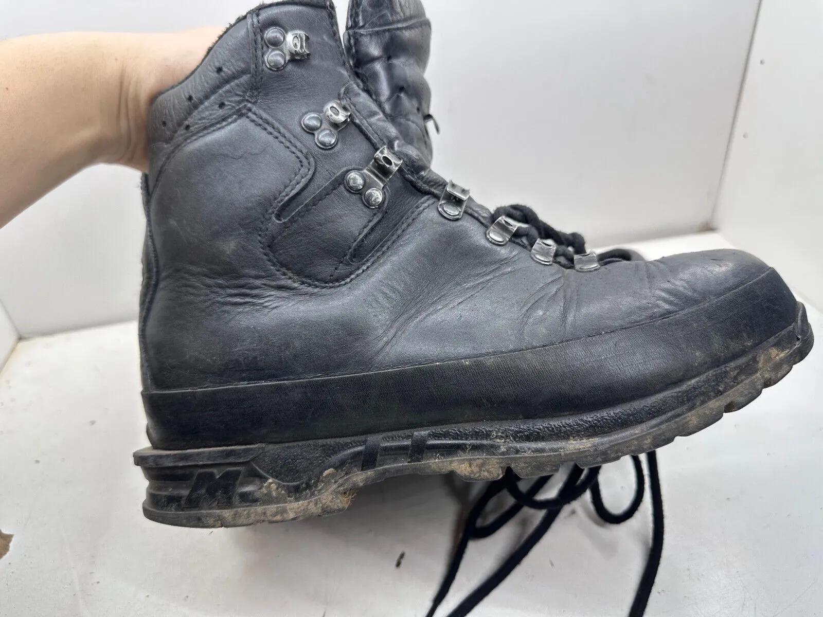 German Army Black Leather Army Heavy Duty Combat Boots Meindl Size EU 43 UK 9
