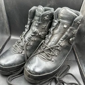 German Army Black Leather Army Heavy Duty Combat Boots Meindl Size EU 43 UK 9