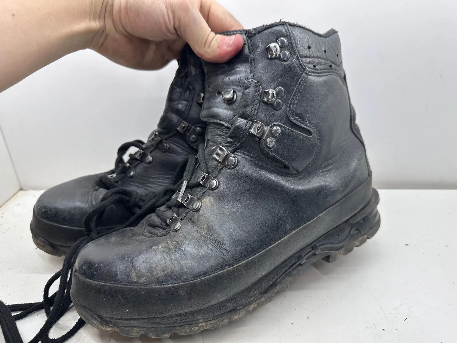 German Army Black Leather Army Heavy Duty Combat Boots Meindl Size EU 43 UK 9