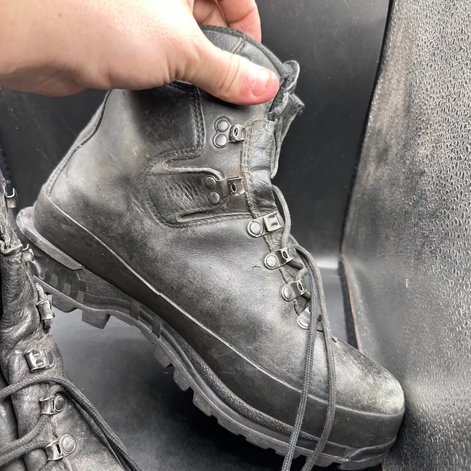 German Army Black Leather Army Heavy Duty Combat Boots Meindl Size EU 43 UK 9