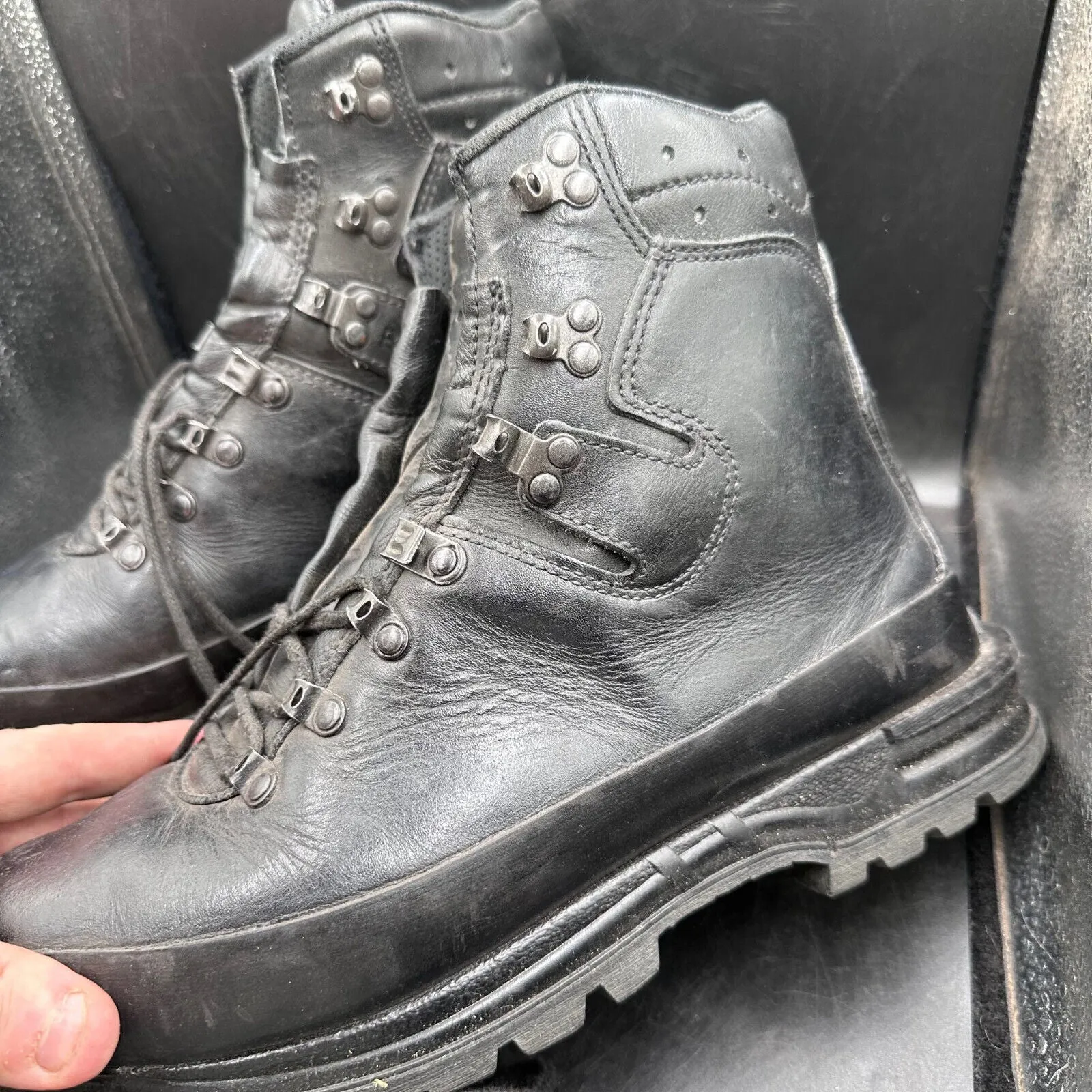 German Army Black Leather Army Heavy Duty Combat Boots Meindl Size EU 43 UK 9