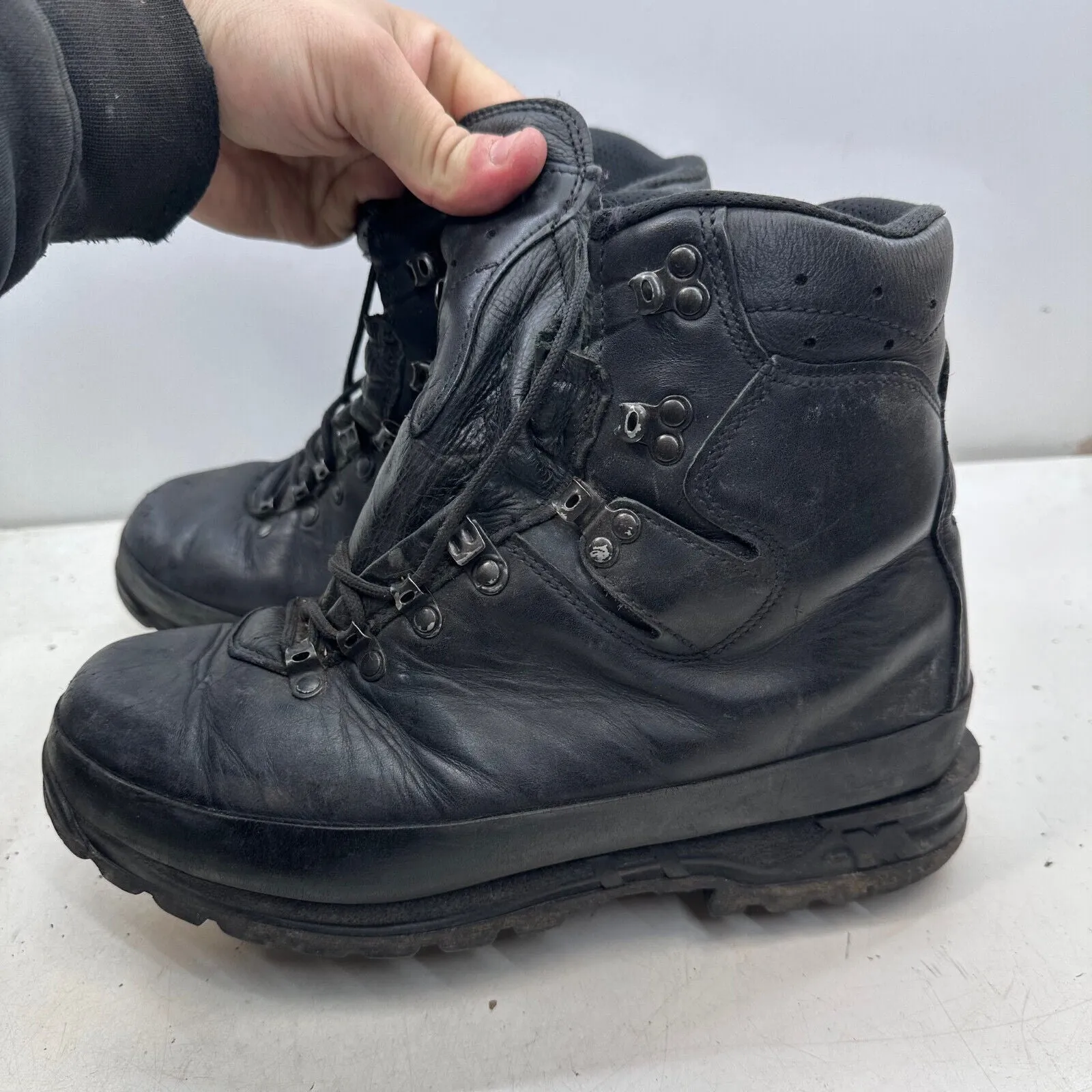 German Army Black Leather Army Heavy Duty Combat Boots Meindl Size EU 43 UK 9