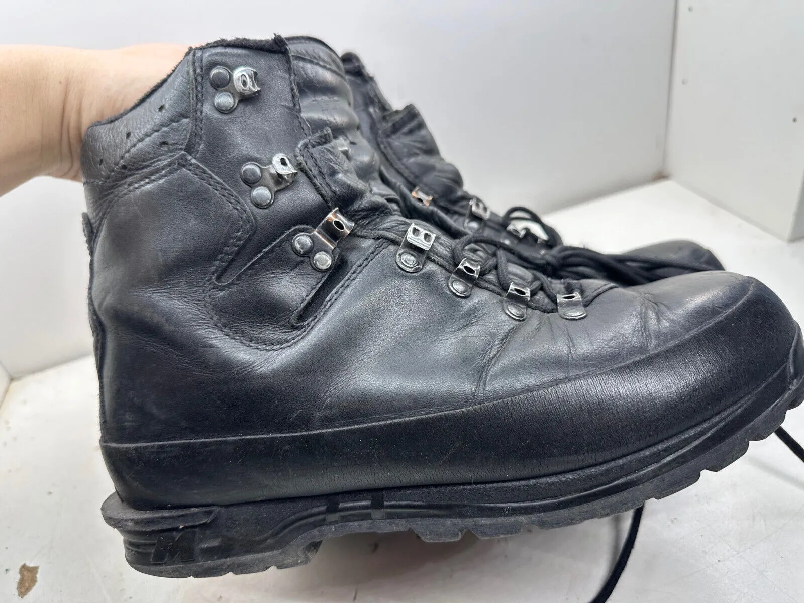 German Army Black Leather Army Heavy Duty Combat Boots Meindl Size EU 44 UK 9.5