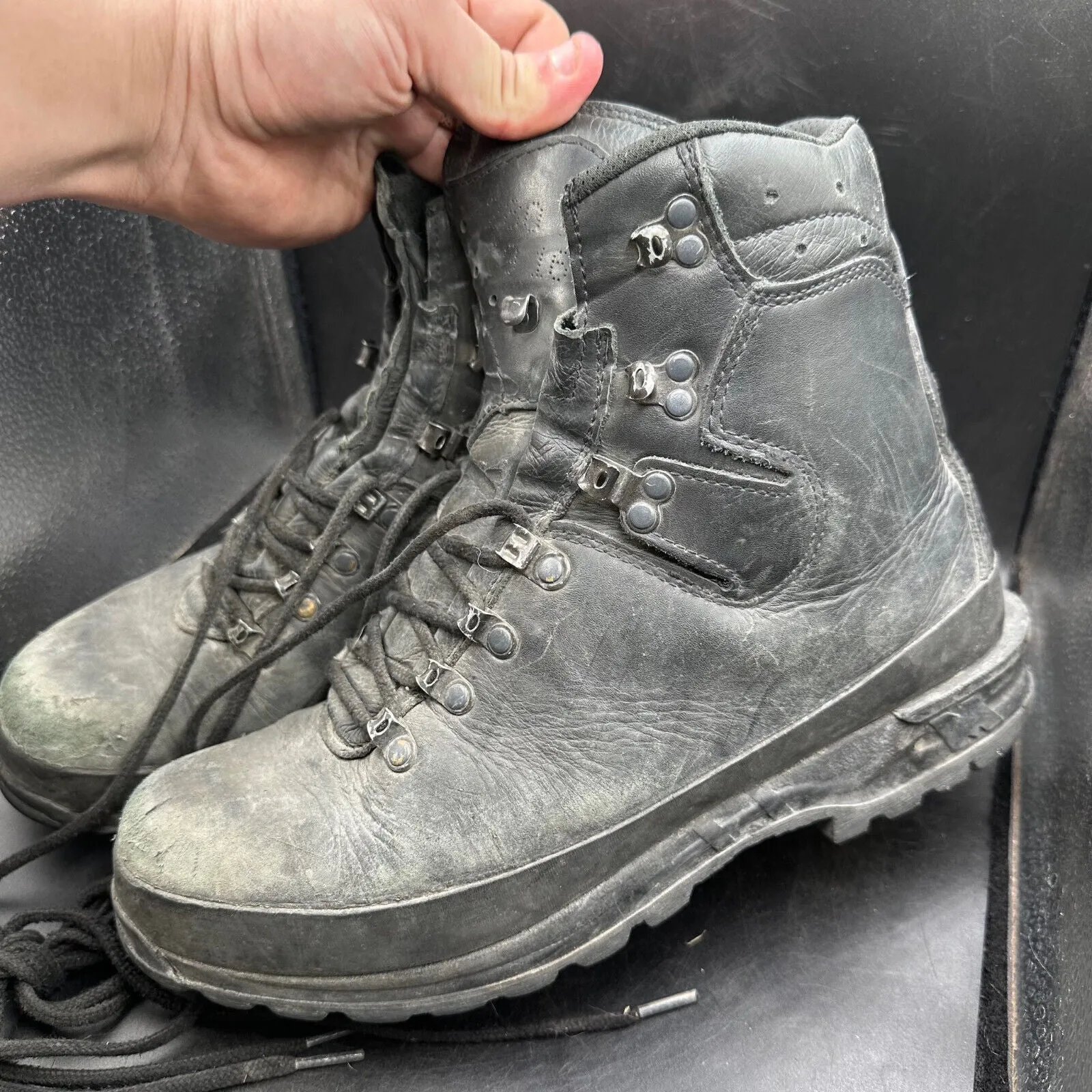 German Army Black Leather Army Heavy Duty Combat Boots Meindl Size EU 44 UK 9.5