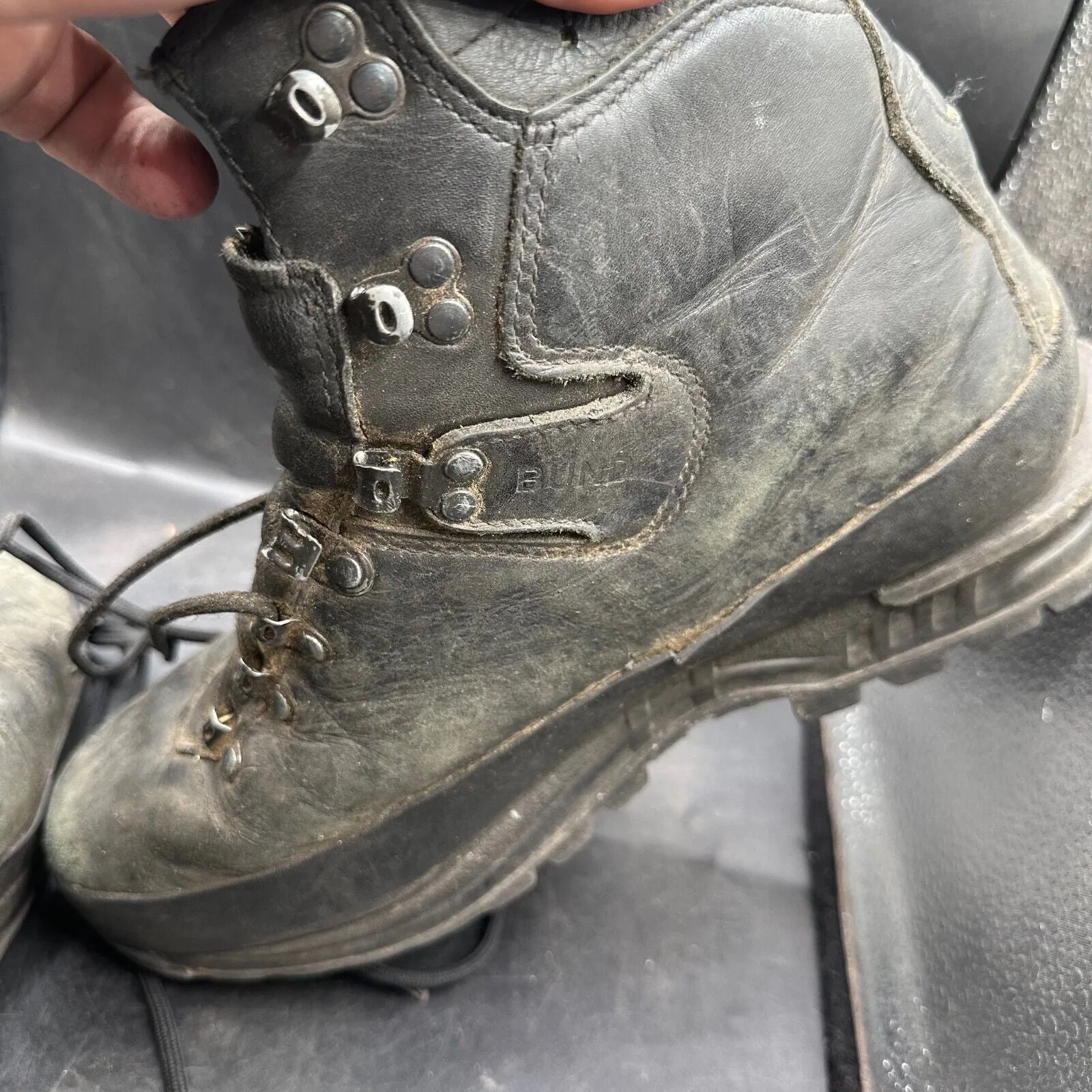 German Army Black Leather Army Heavy Duty Combat Boots Meindl Size EU 44 UK 9.5