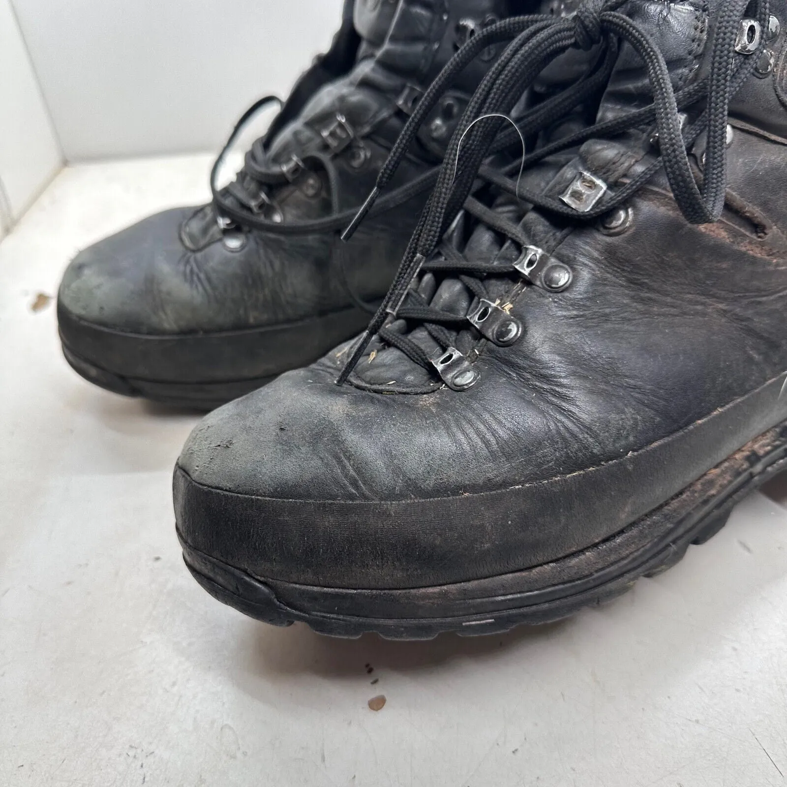 German Army Black Leather Army Heavy Duty Combat Boots Meindl Size EU 45 UK 10.5