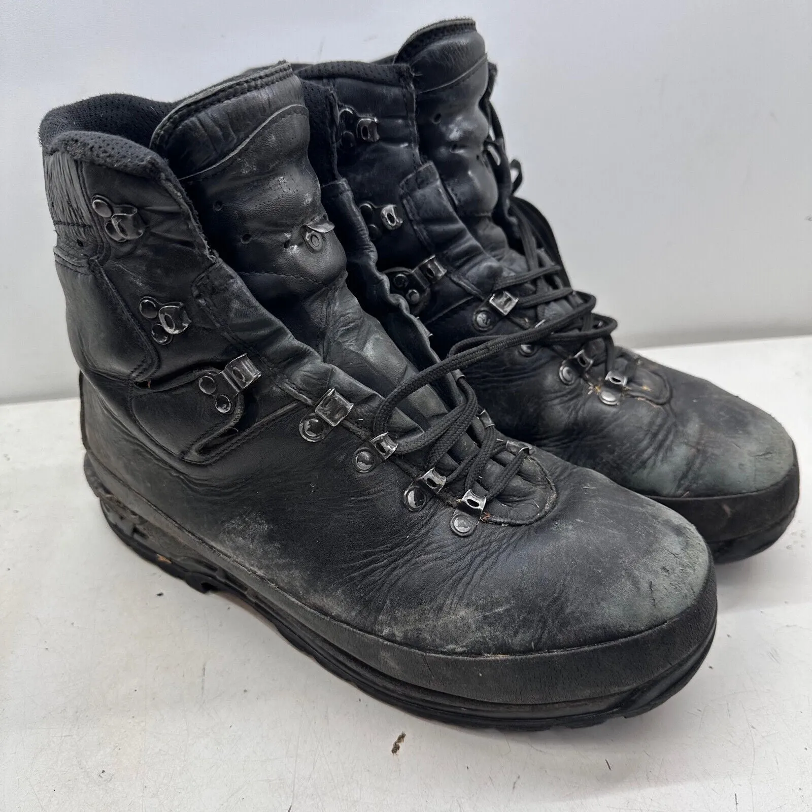 German Army Black Leather Army Heavy Duty Combat Boots Meindl Size EU 45 UK 10.5