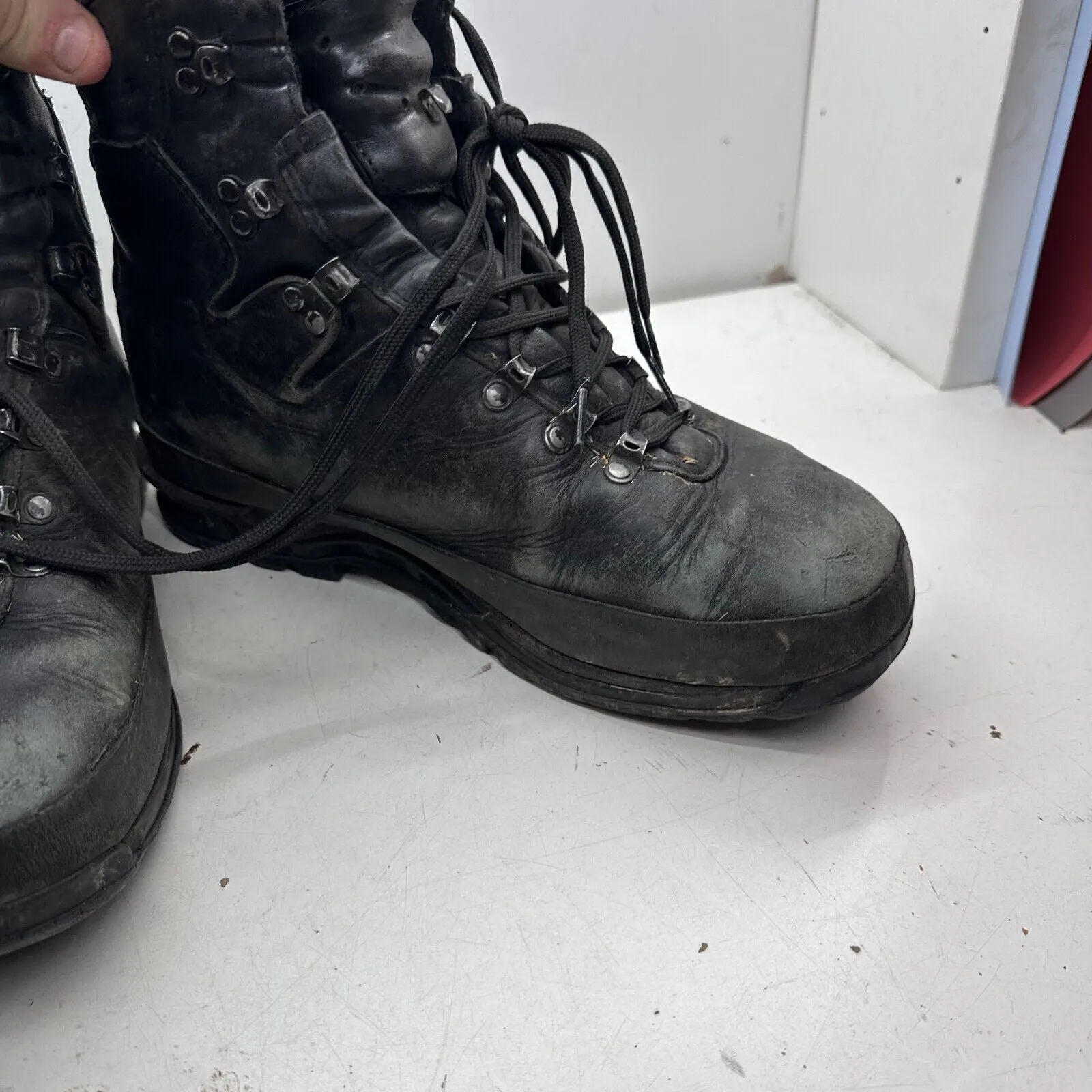 German Army Black Leather Army Heavy Duty Combat Boots Meindl Size EU 45 UK 10.5