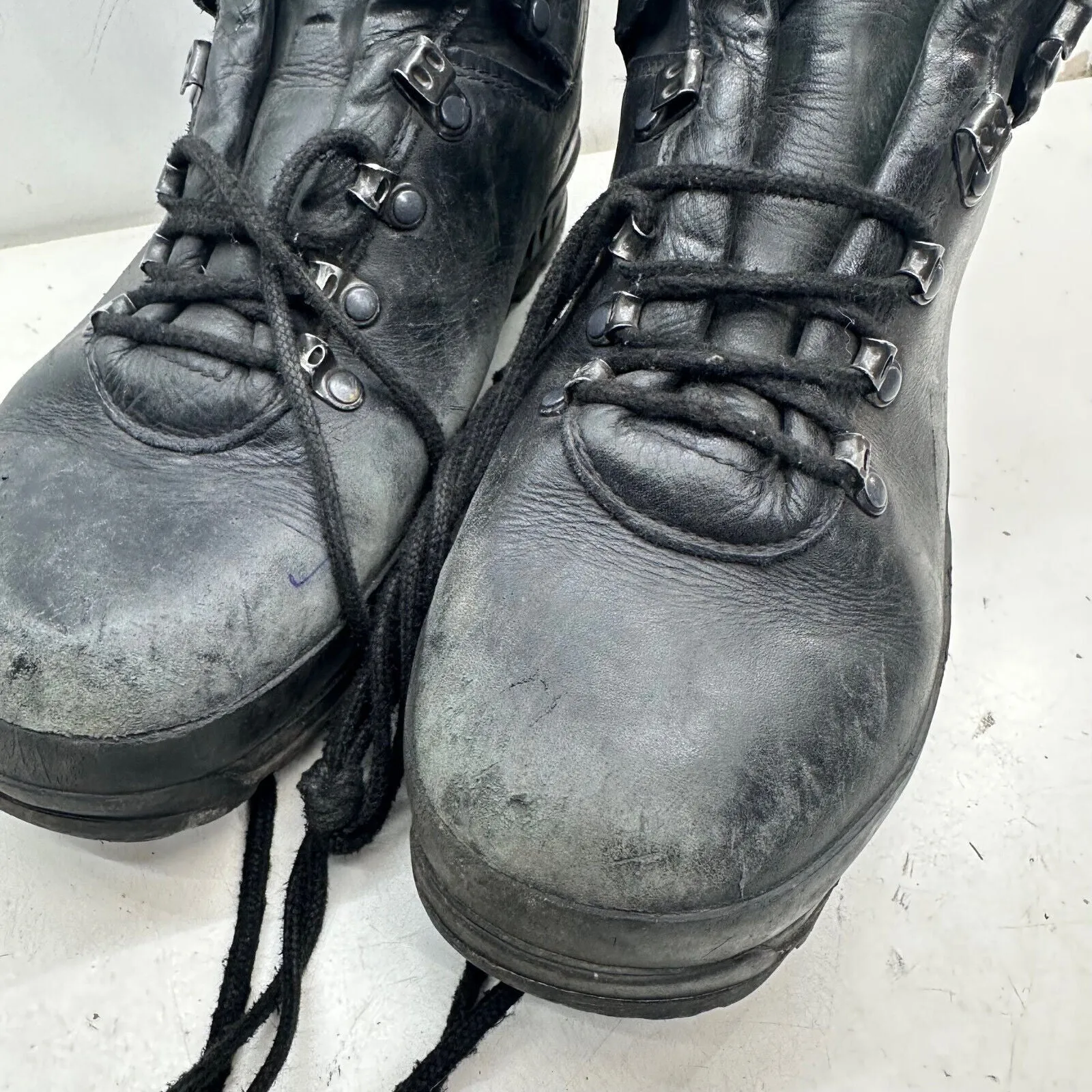German Army Black Leather Army Heavy Duty Combat Boots Meindl Size EU 45 UK 10