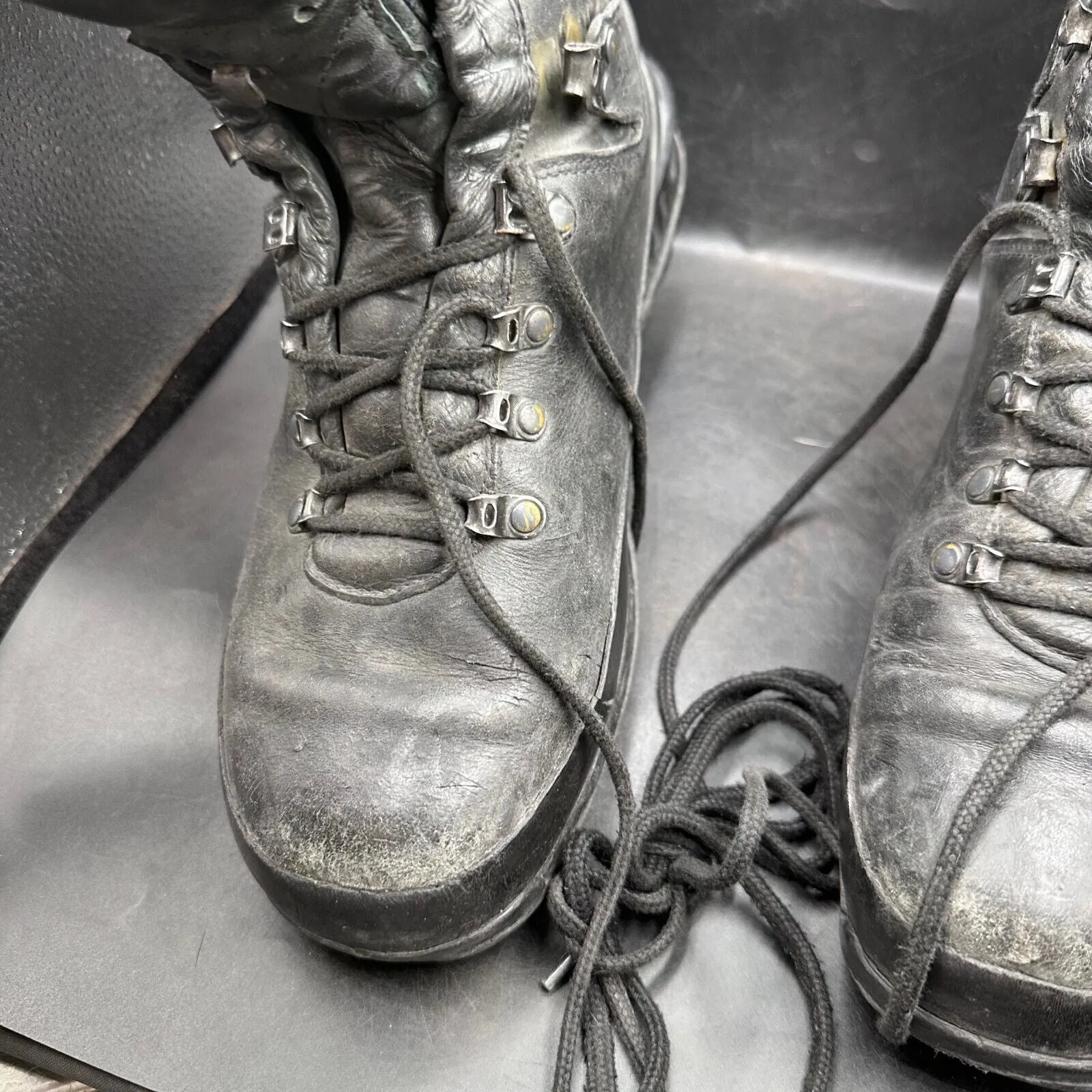 German Army Black Leather Army Heavy Duty Combat Boots Meindl Size EU 45 UK 10