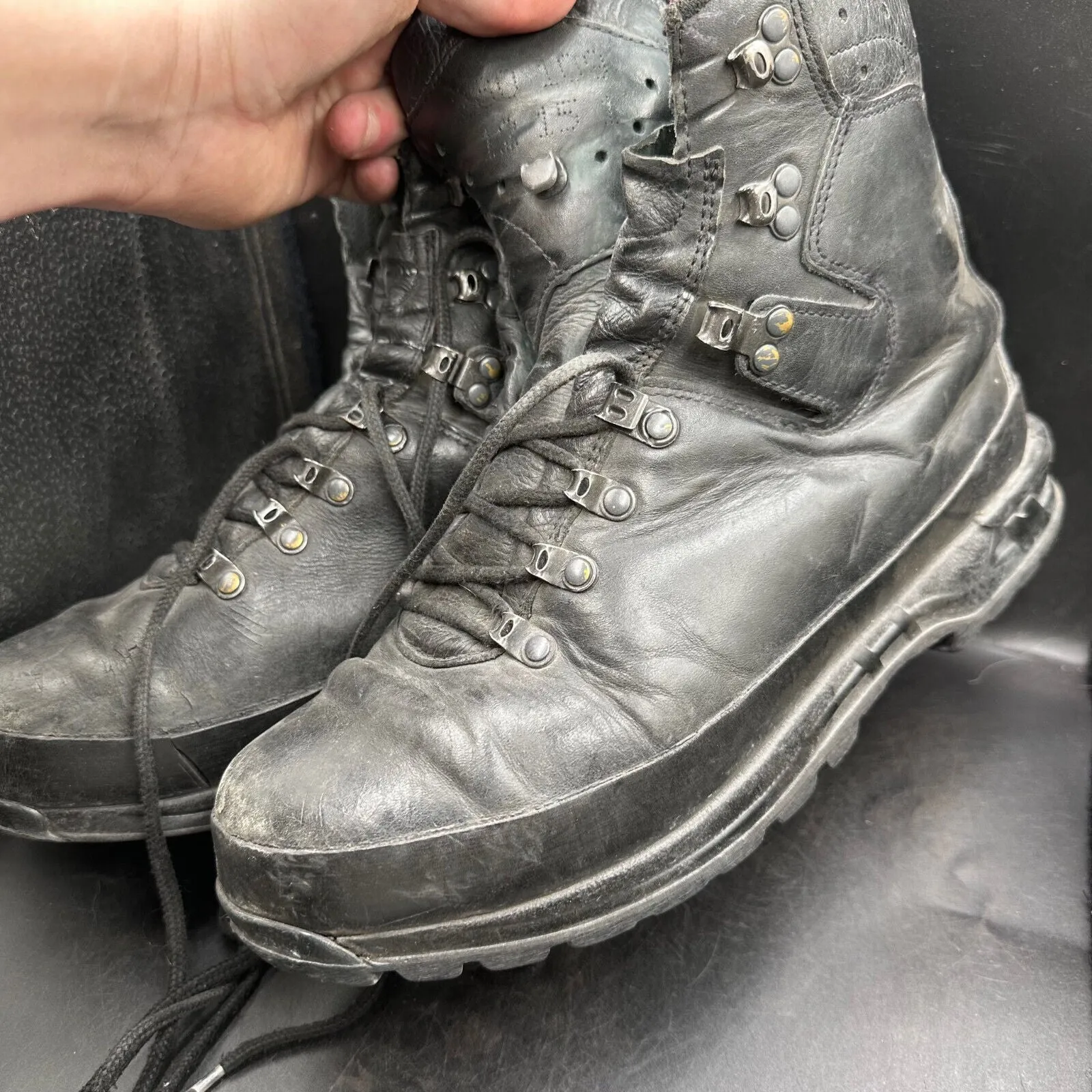 German Army Black Leather Army Heavy Duty Combat Boots Meindl Size EU 45 UK 10
