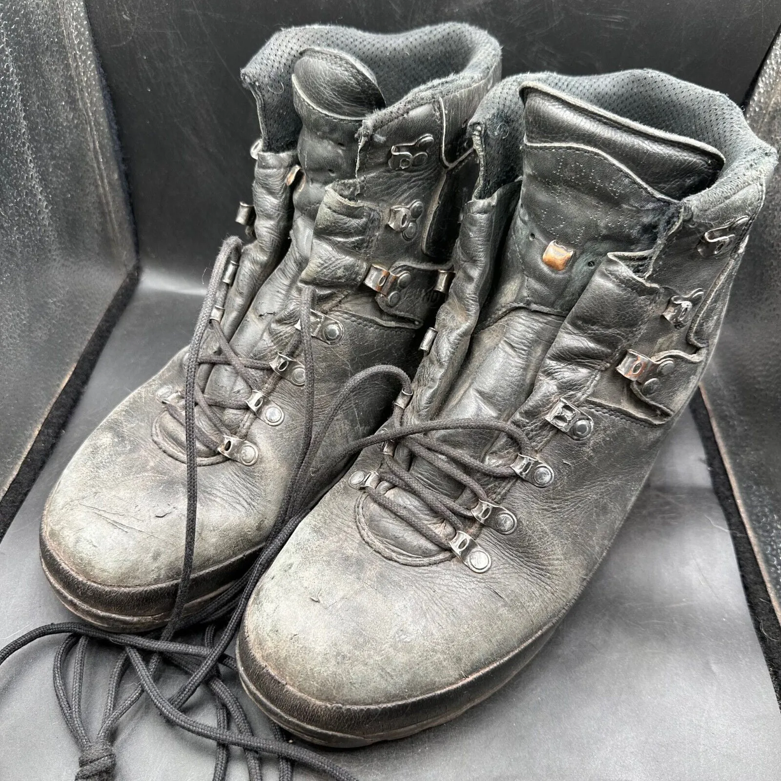 German Army Black Leather Army Heavy Duty Combat Boots Meindl Size EU 45 UK 10