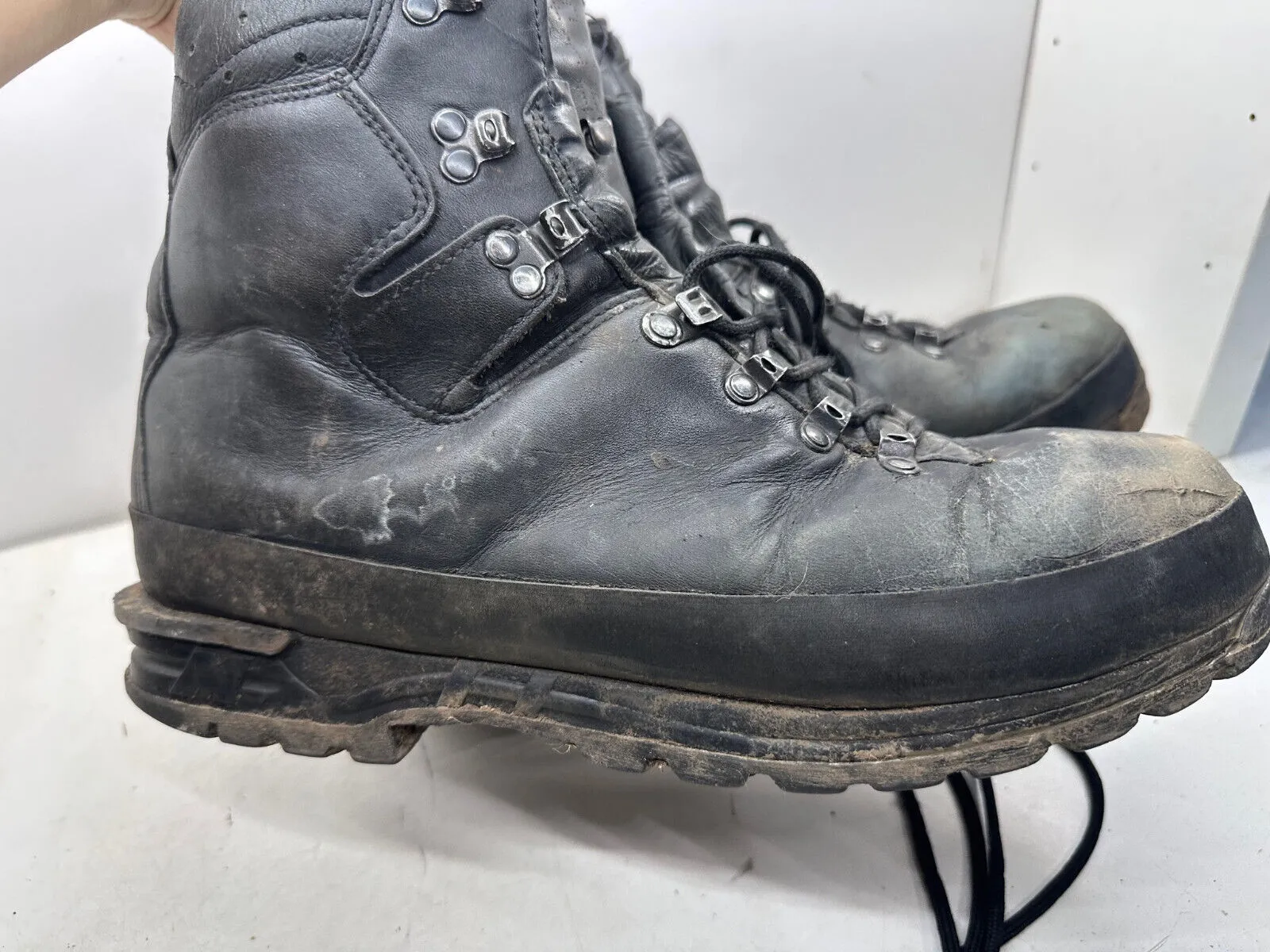 German Army Black Leather Army Heavy Duty Combat Boots Meindl - Size EU 47 UK 12